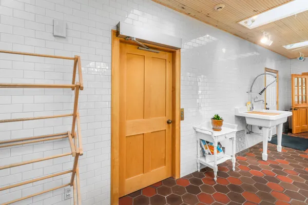 $1,449,900 | 5616 McQuade Road, Duluth, MN 55804