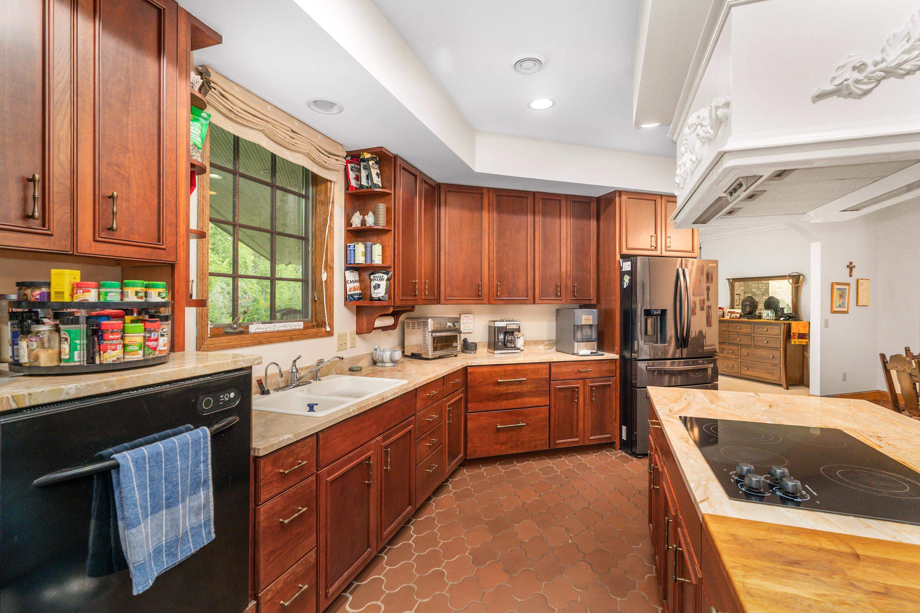 5616 McQuade Road Duluth, MN 55804 - Photo 54 of 85