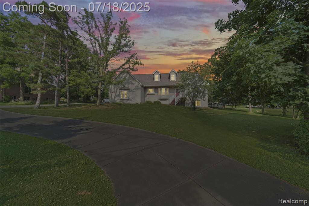 54030 Dequindre Road Utica, MI 48316 - Photo 2 of 34 Gallery Image 2
