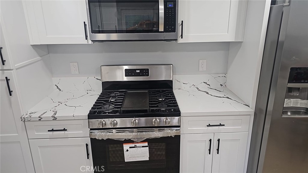 18914 Harnett Street Porter Ranch, CA 91326 - Photo 10 of 18