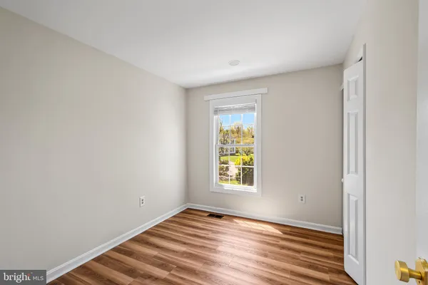 $814,000 | 10217 McKean Court, Great Falls, VA 22066