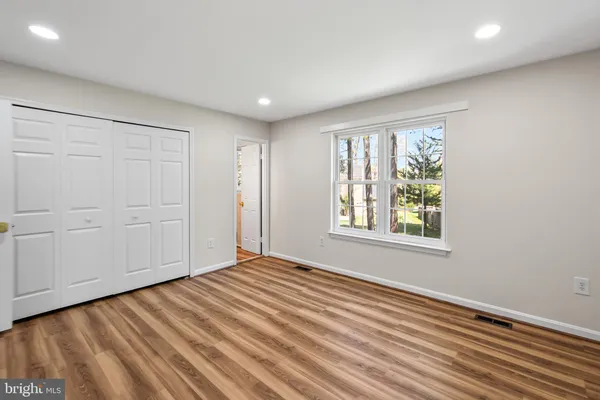 $814,000 | 10217 McKean Court, Great Falls, VA 22066