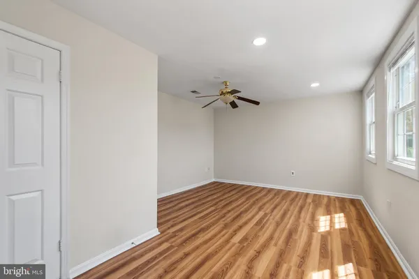 $814,000 | 10217 McKean Court, Great Falls, VA 22066