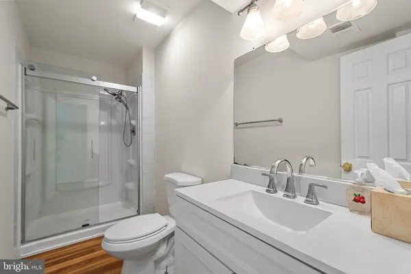 $814,000 | 10217 McKean Court, Great Falls, VA 22066