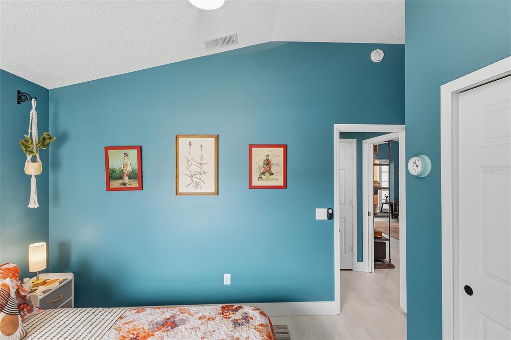 868 Oviedo Road Lady Lake, FL 32159 - Photo 23 of 38