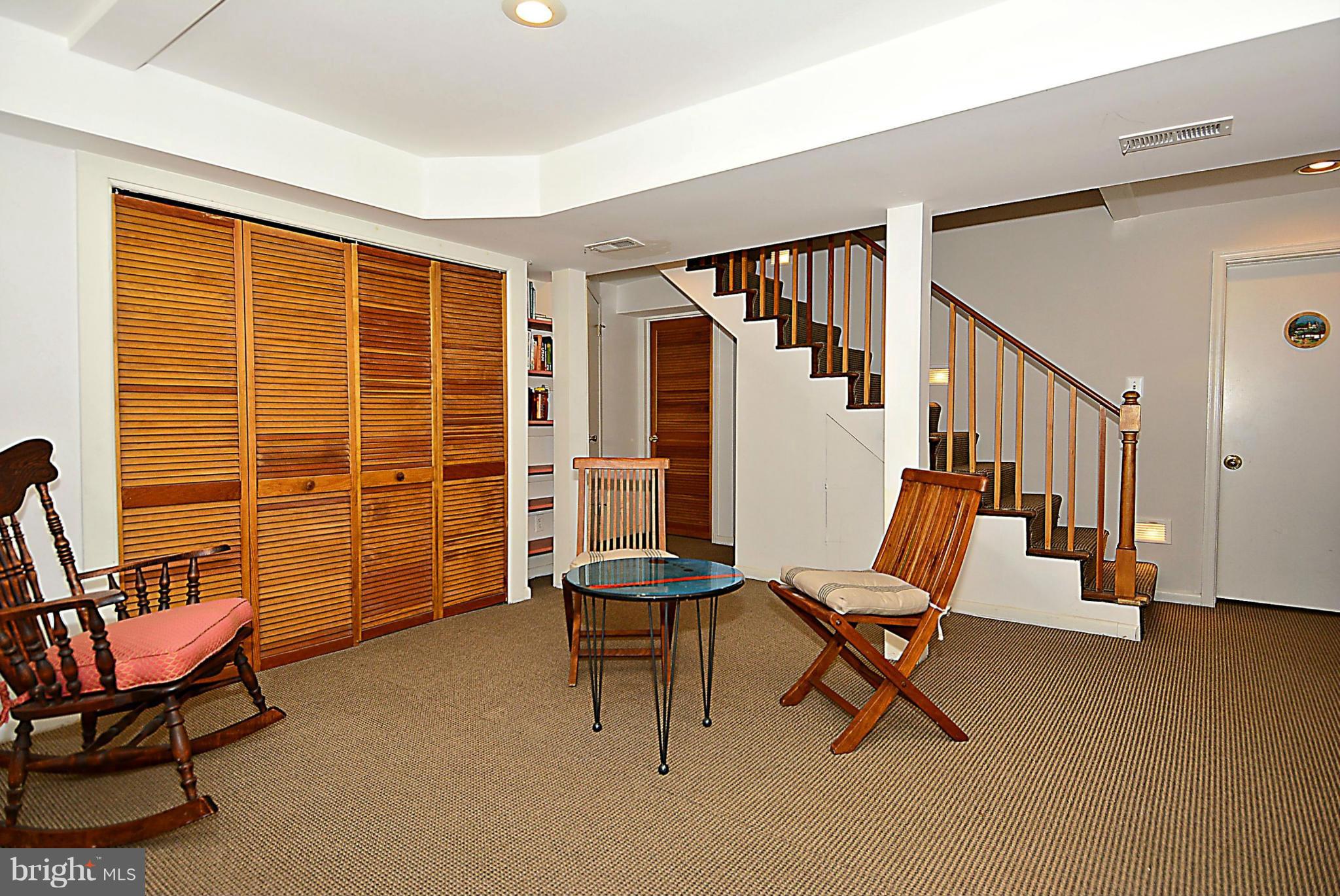 510 Ashford Road Silver Spring, MD 20910 - Photo 20 of 30 a living room with furniture and a window
