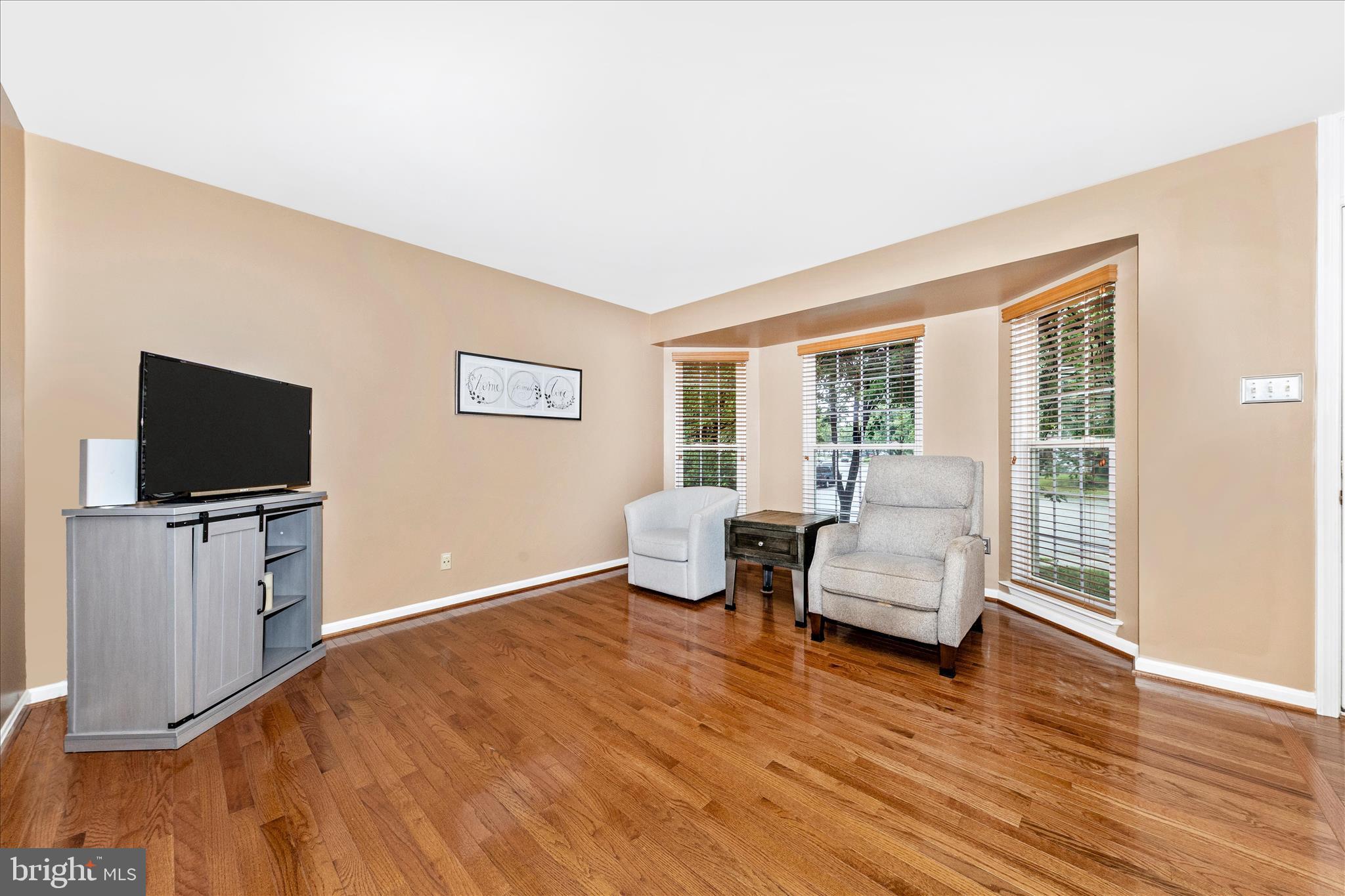 1708 Culpepper Court Severn, MD 21144 - Photo 5 of 49 Living Room