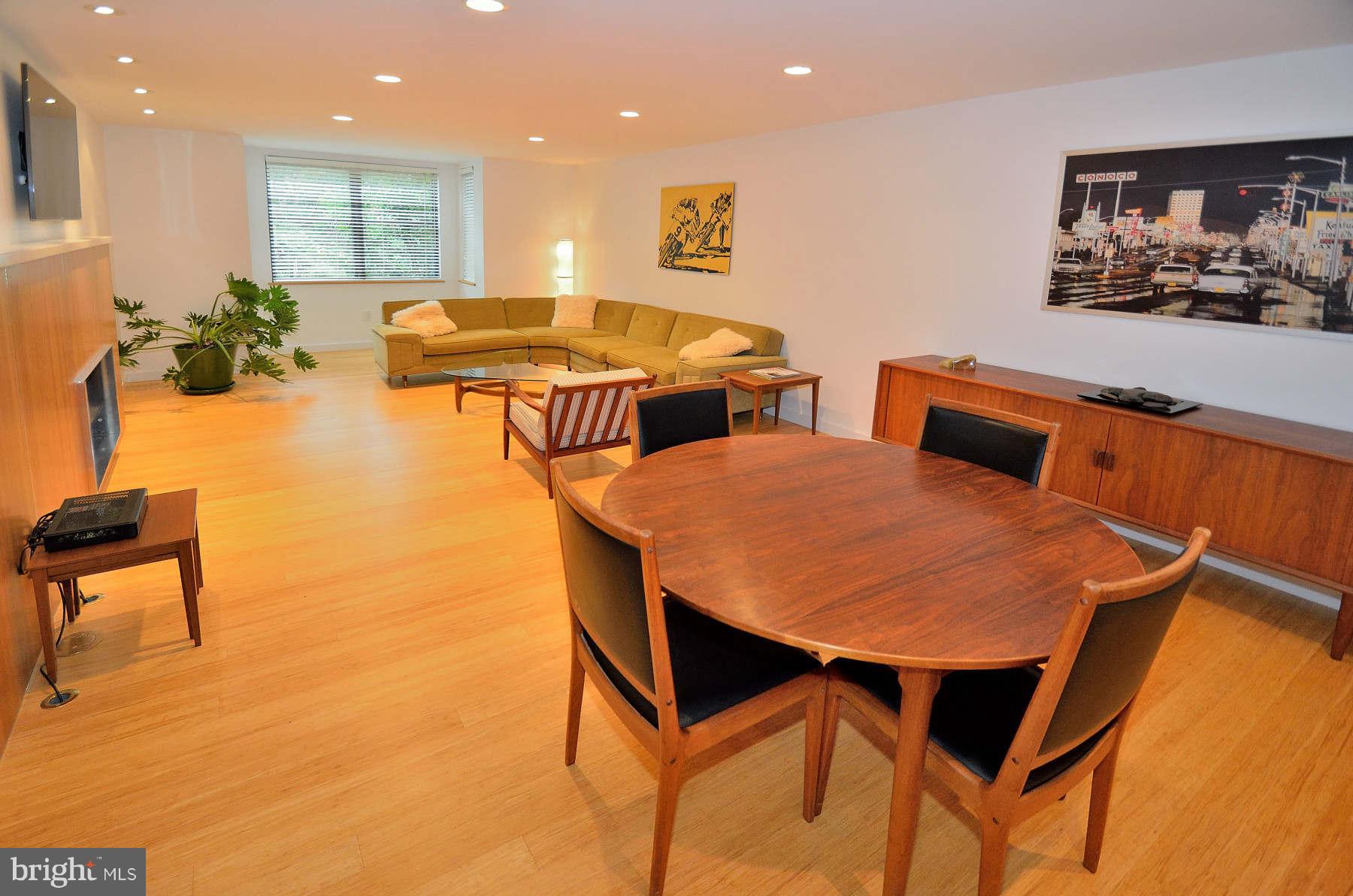 11528 Sunder Court Reston, VA 20190 - Photo 5 of 25 Dining Room