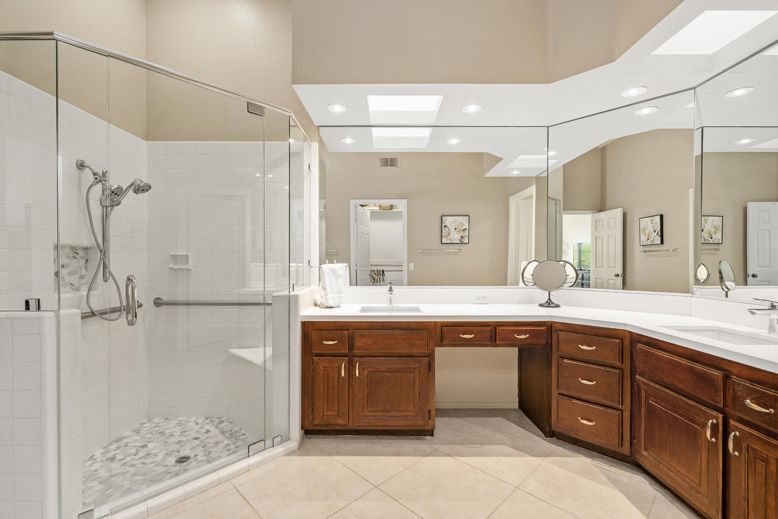 337 Red River Road Palm Desert, CA 92211 - Photo 12 of 30 38_12072897_188090_188090-EI-138