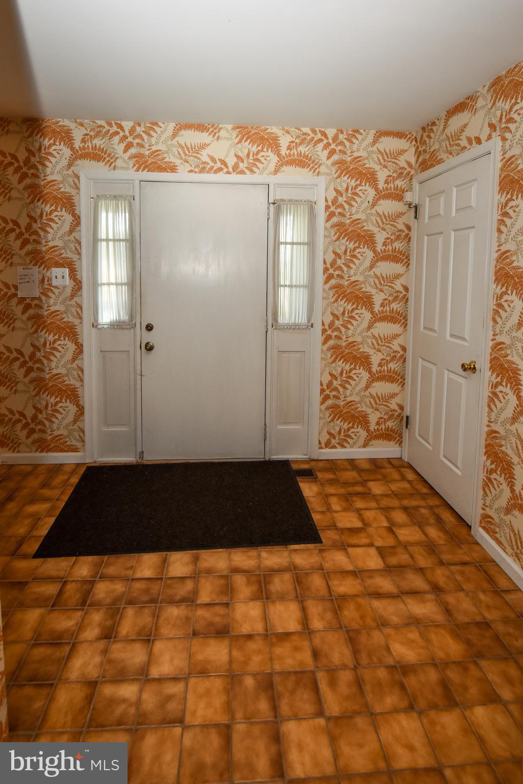 1495 Byberry Road Huntingdon Valley, PA 19006 - Photo 14 of 23 Foyer