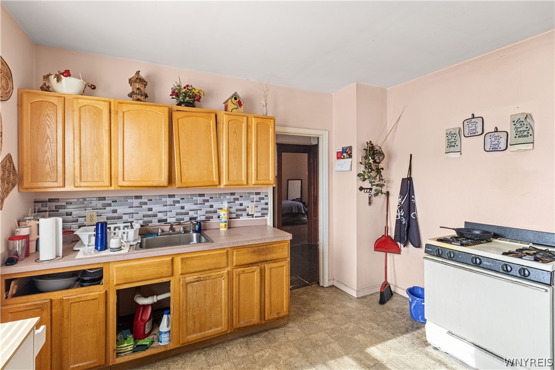 111 Fay Street Buffalo, NY 14211 - Photo 19 of 32