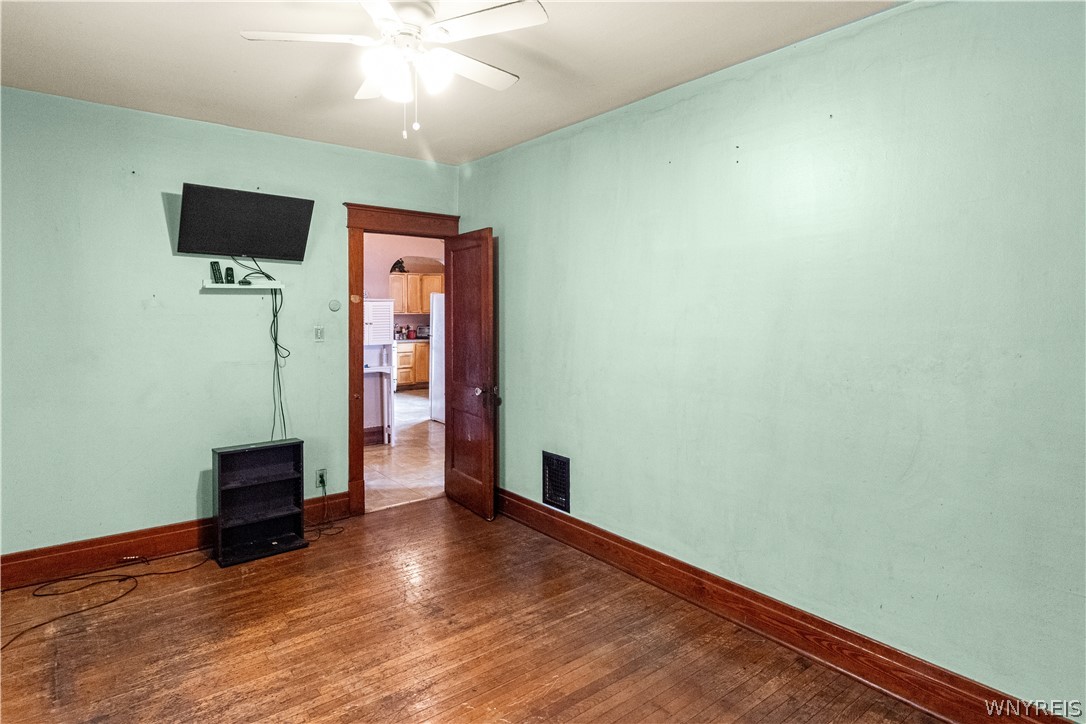 111 Fay Street Buffalo, NY 14211 - Photo 9 of 32