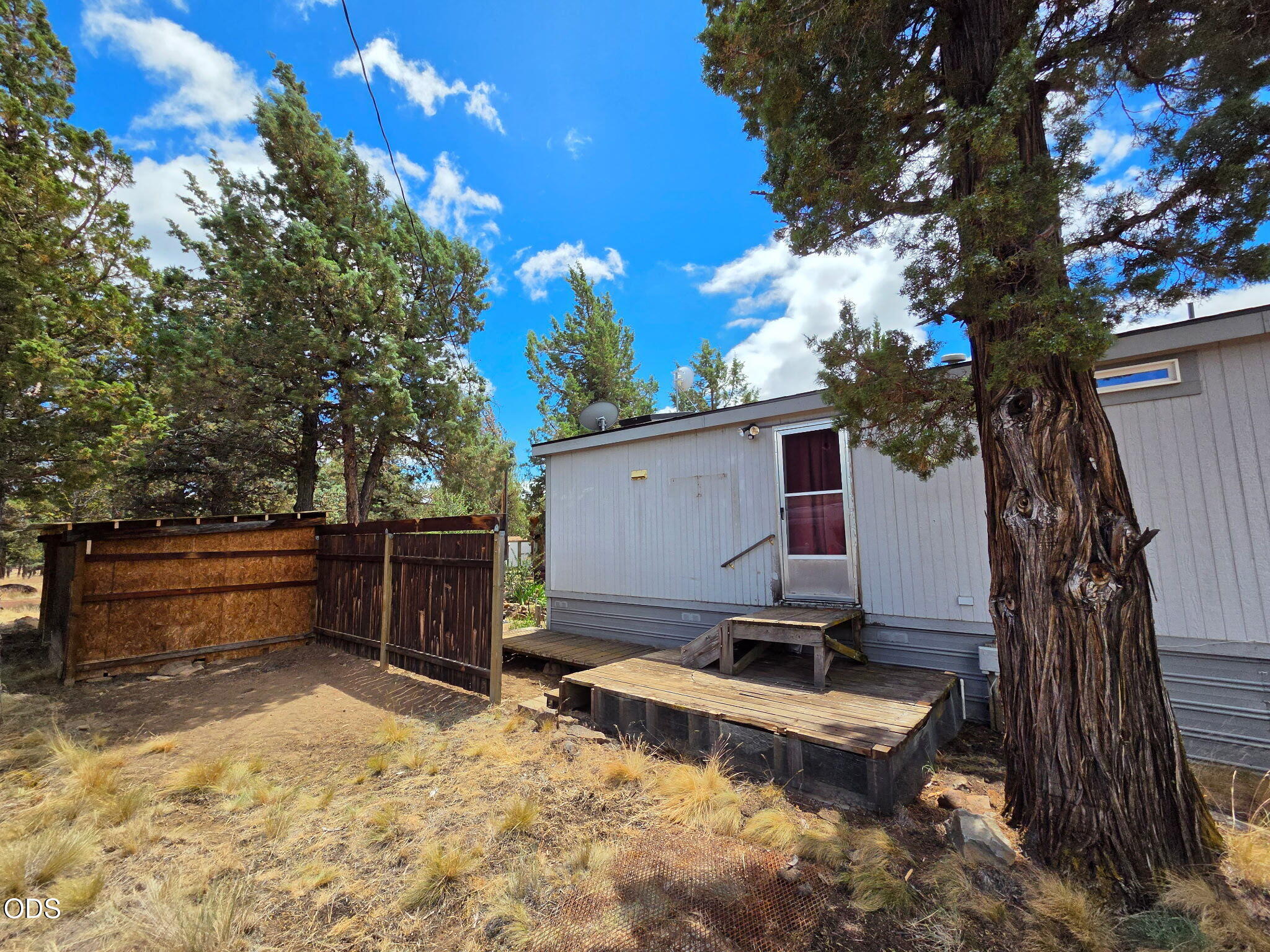 69580 Pine Ridge Drive Sisters, OR 97759 - Photo 9 of 18