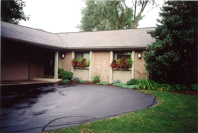 330 High Point Court Roselle, IL 60172 - Photo 2 of 28