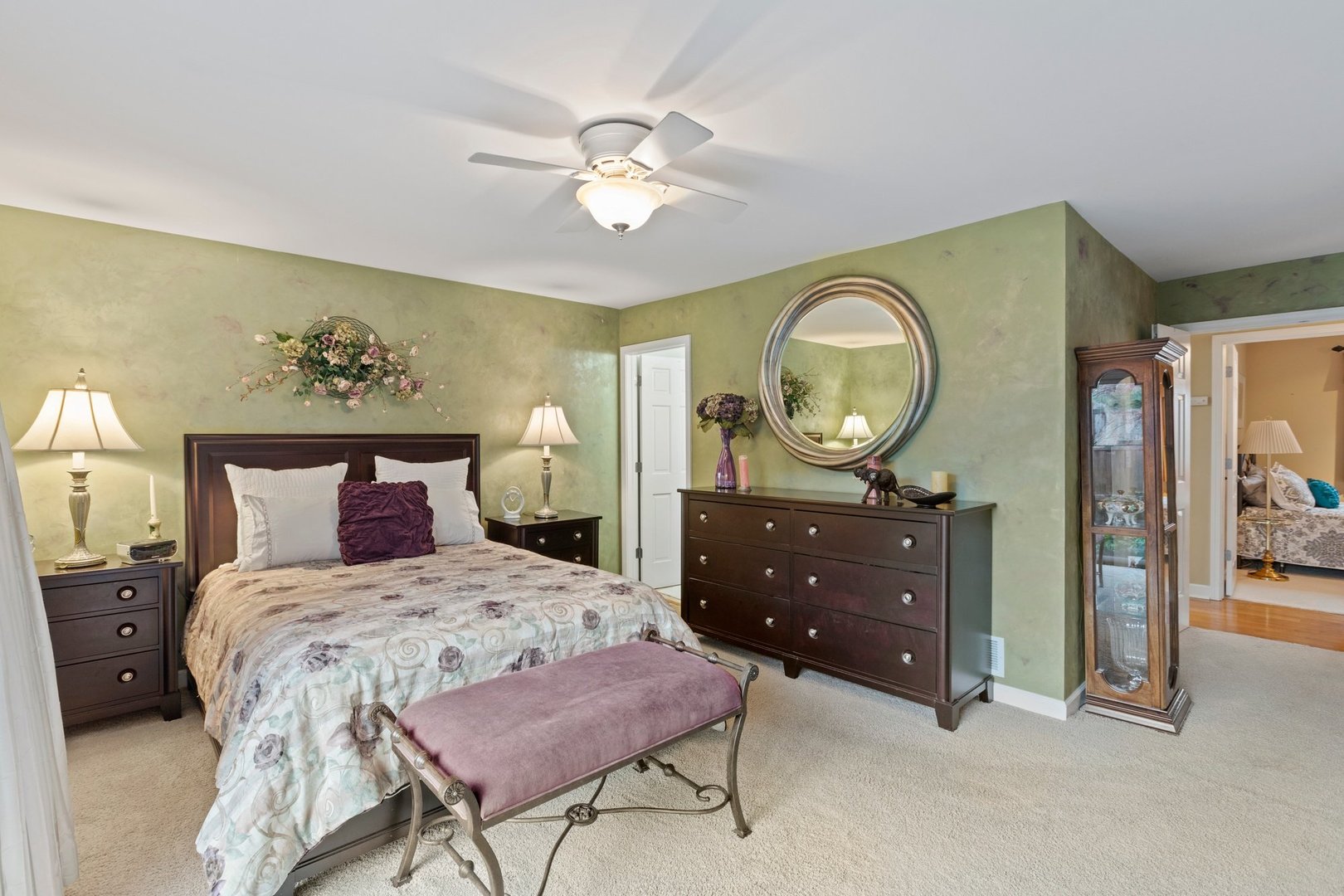 330 High Point Court Roselle, IL 60172 - Photo 13 of 28