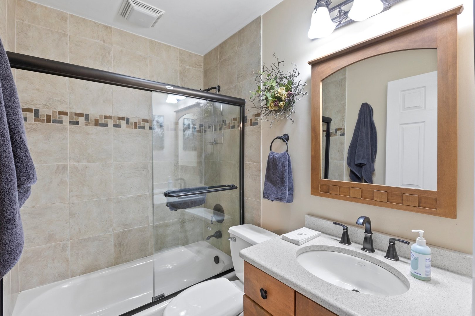330 High Point Court Roselle, IL 60172 - Photo 16 of 28
