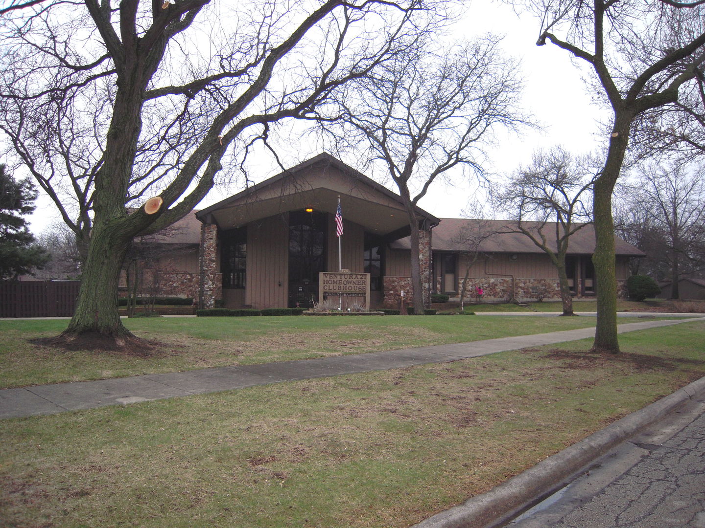 330 High Point Court Roselle, IL 60172 - Photo 23 of 28