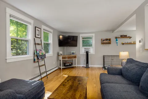 $679,000 | 30 Ffrost Drive, Durham, NH 03824