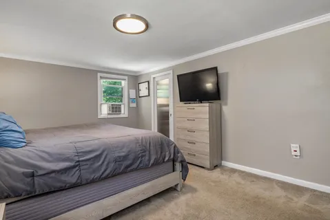 $679,000 | 30 Ffrost Drive, Durham, NH 03824