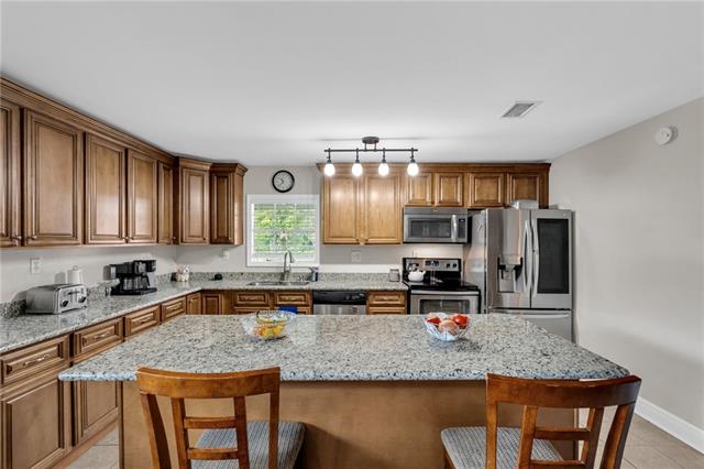318 Evangeline Road Montz, LA 70068 - Photo 3 of 32