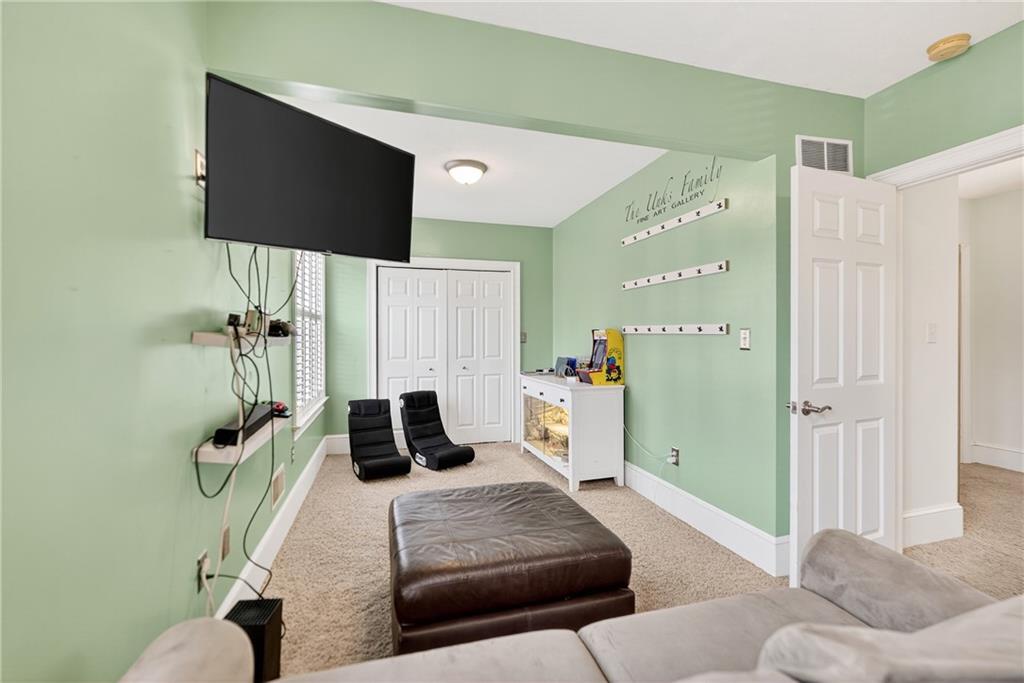 240 Wilson Avenue Beaver, PA 15009 - Photo 25 of 50