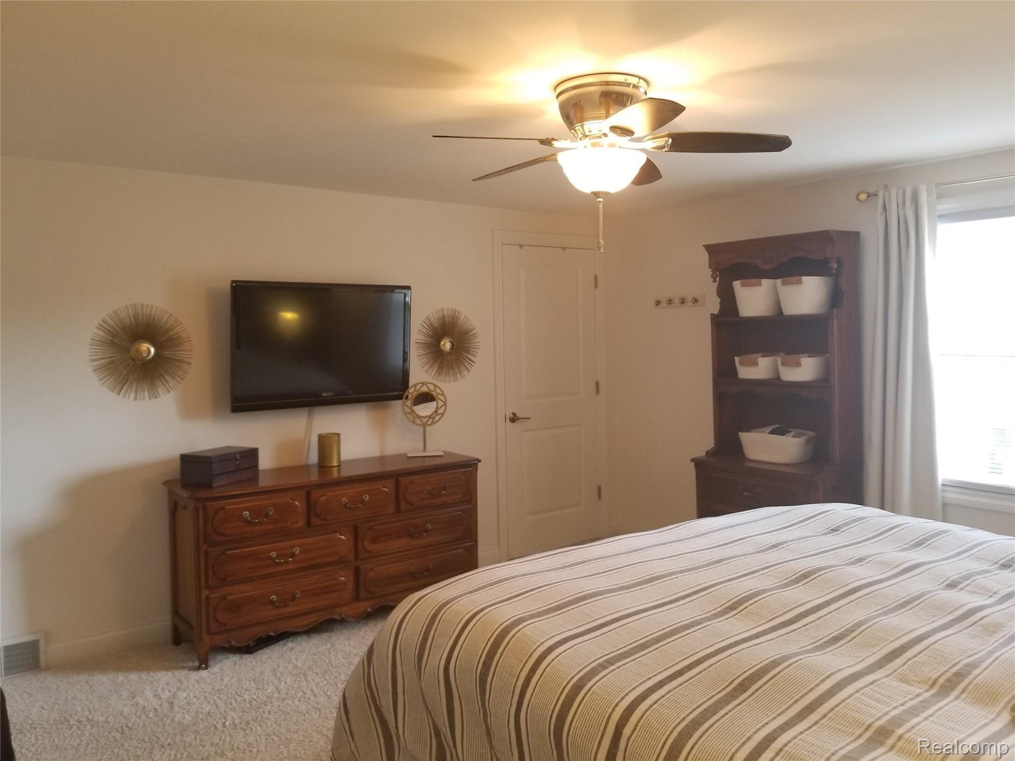 233 Wallace Way Howell, MI 48843 - Photo 30 of 64 Master Bedroom