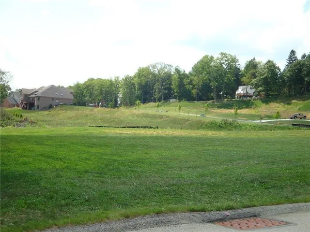 $225,000 | 400 Forest Estates Drive, Pittsburgh, PA 15241