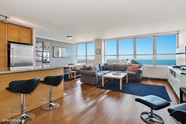 655 West Irving Park Road, Unit 5504 Chicago, IL 60613 - Photo 7 of 20