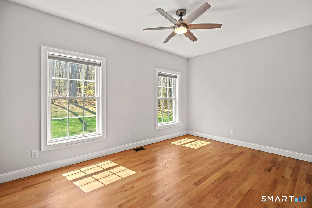 359 Hammertown Road Monroe, CT 06468 - Photo 13 of 40
