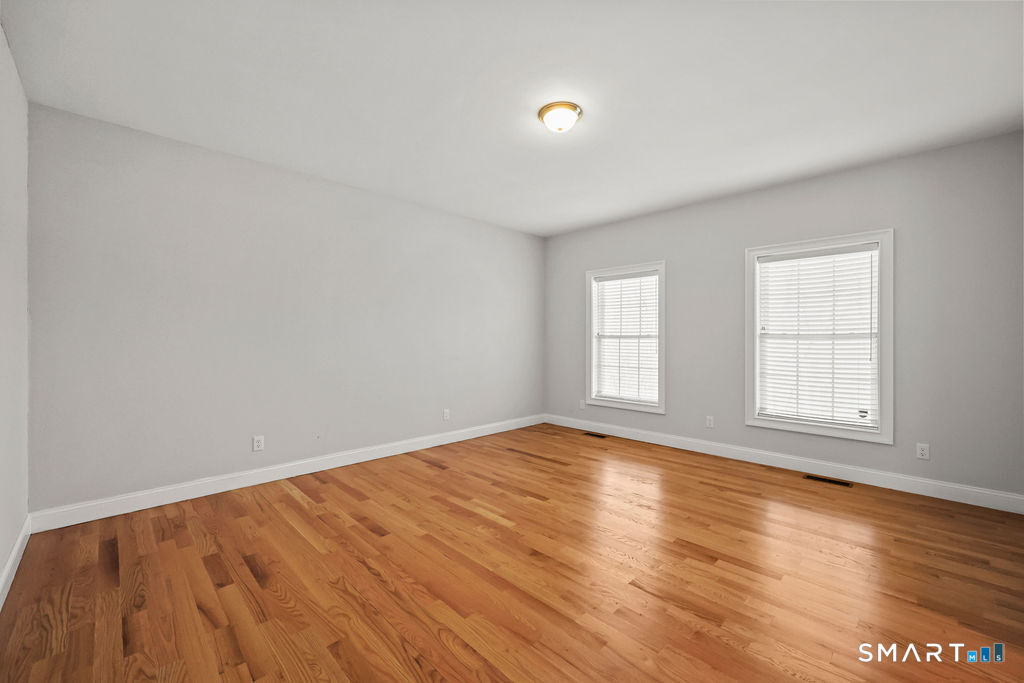 359 Hammertown Road Monroe, CT 06468 - Photo 17 of 40