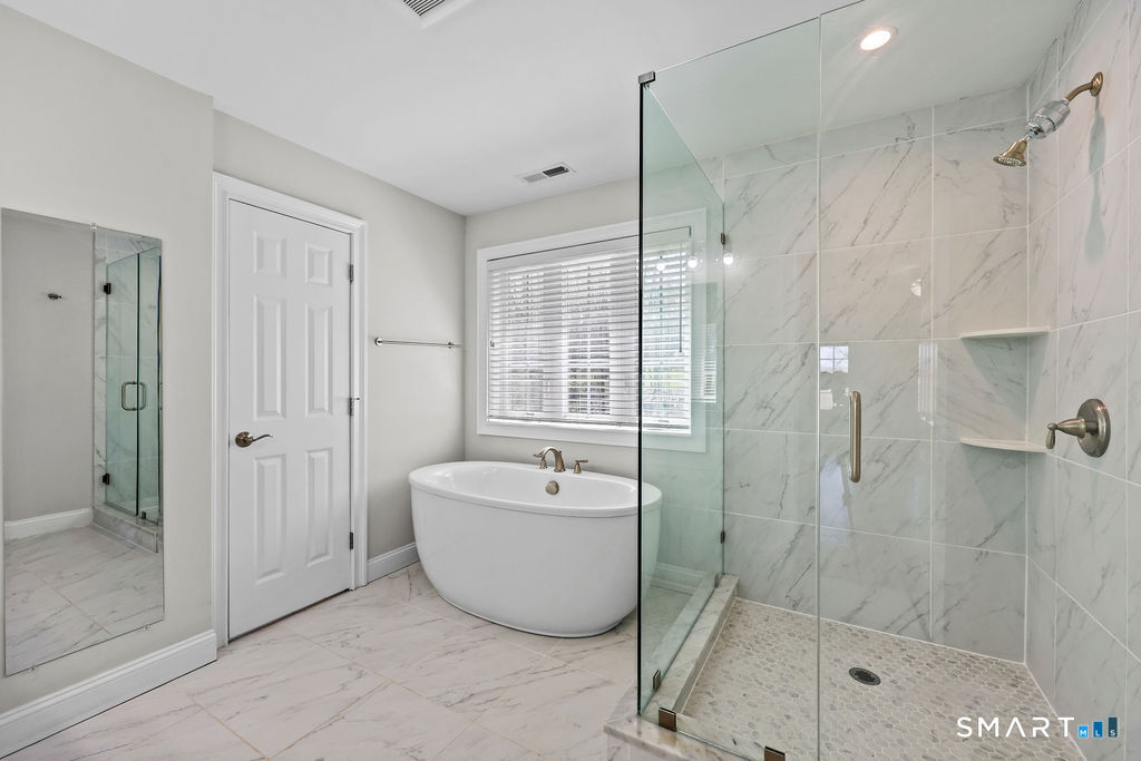 359 Hammertown Road Monroe, CT 06468 - Photo 21 of 40