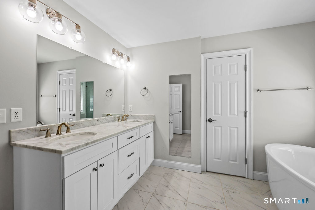 359 Hammertown Road Monroe, CT 06468 - Photo 22 of 40