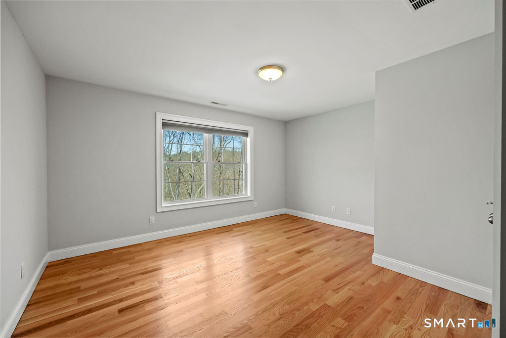 359 Hammertown Road Monroe, CT 06468 - Photo 25 of 40