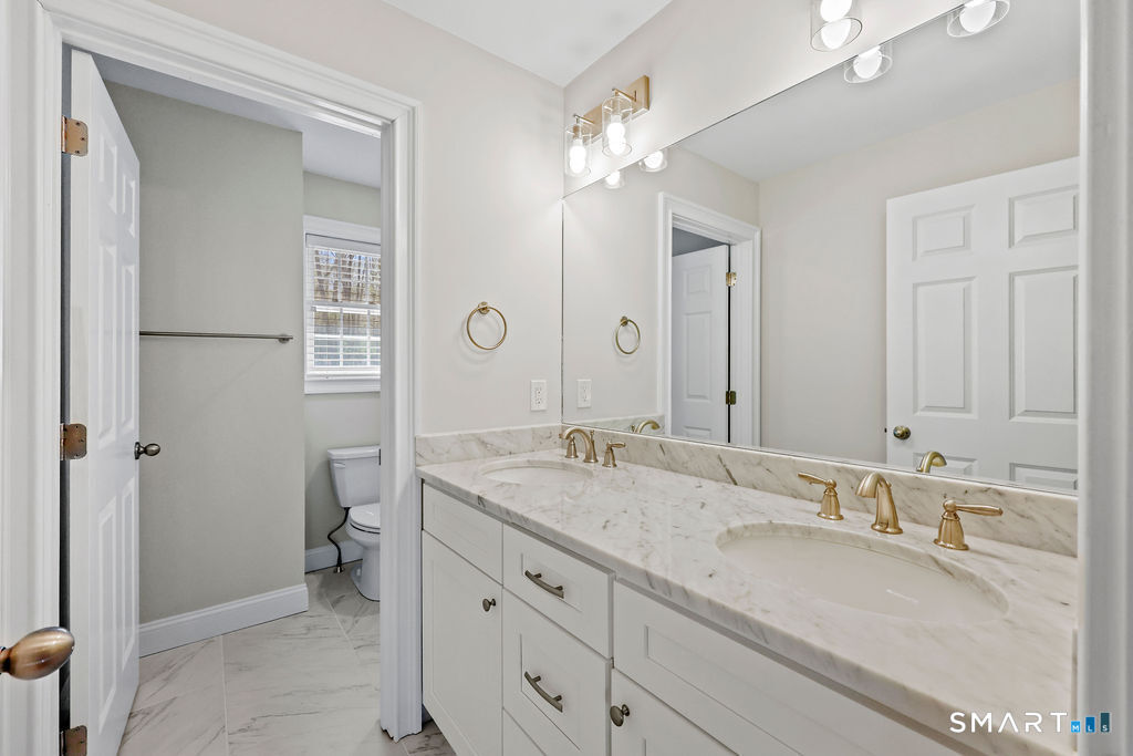 359 Hammertown Road Monroe, CT 06468 - Photo 27 of 40