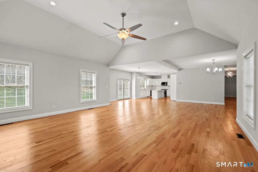 359 Hammertown Road Monroe, CT 06468 - Photo 6 of 40