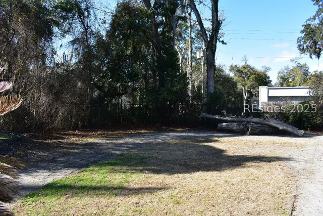 $385,000 | 10 Carroll Drive, Bluffton, SC 29910