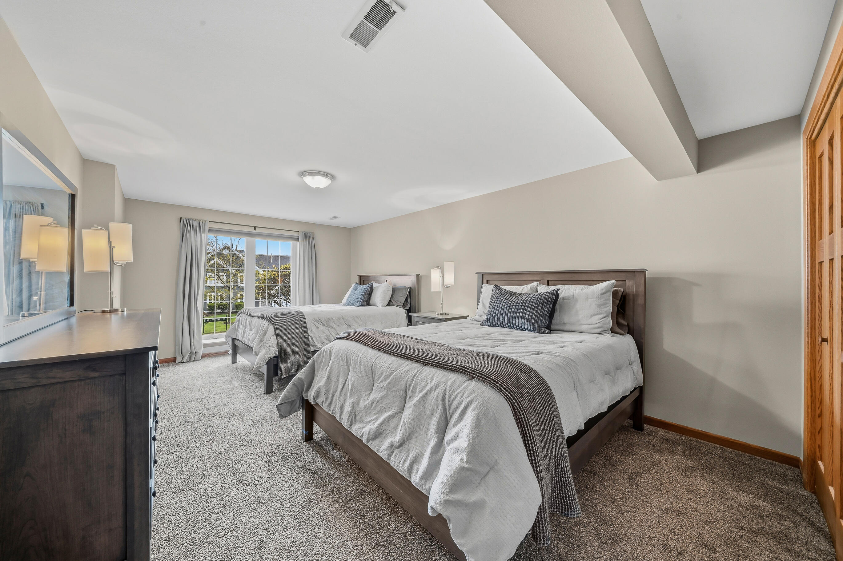 1079 Lakeland Way, Unit 930 Geneva, WI 53147 - Photo 18 of 71 Spacious LL bedroom 3