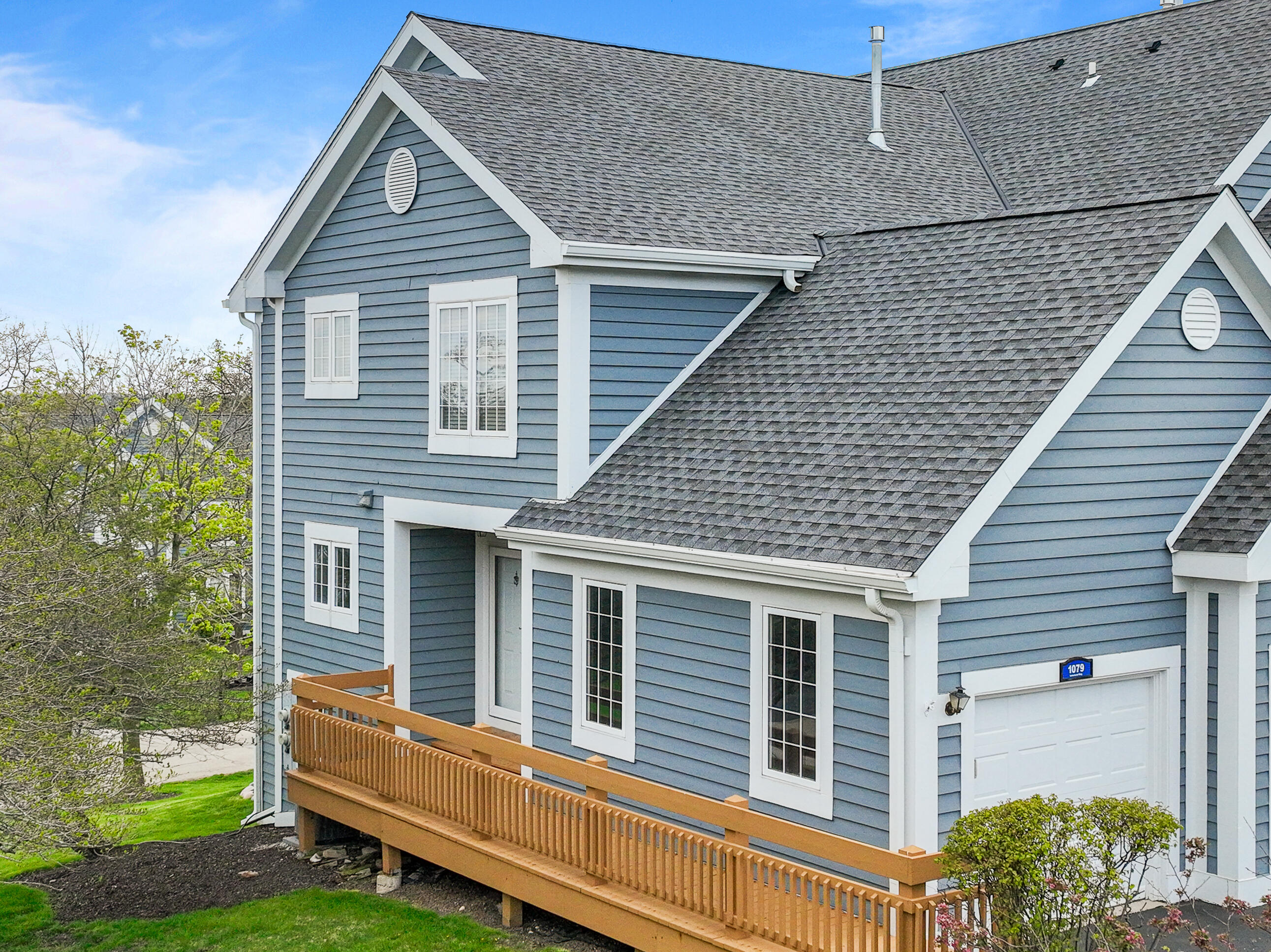 1079 Lakeland Way, Unit 930 Geneva, WI 53147 - Photo 26 of 71 Entrance view