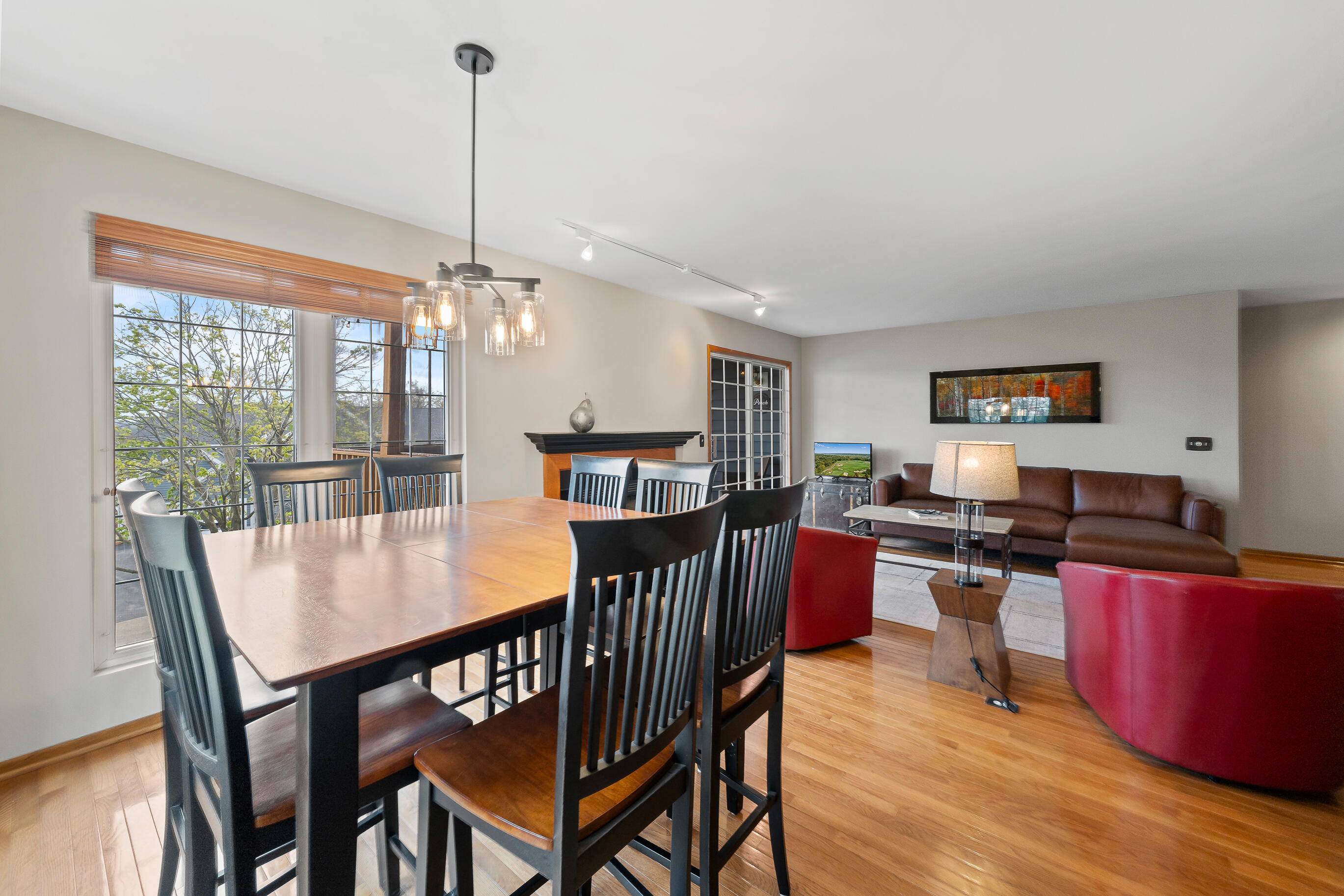 1079 Lakeland Way, Unit 930 Geneva, WI 53147 - Photo 36 of 71 View to great room