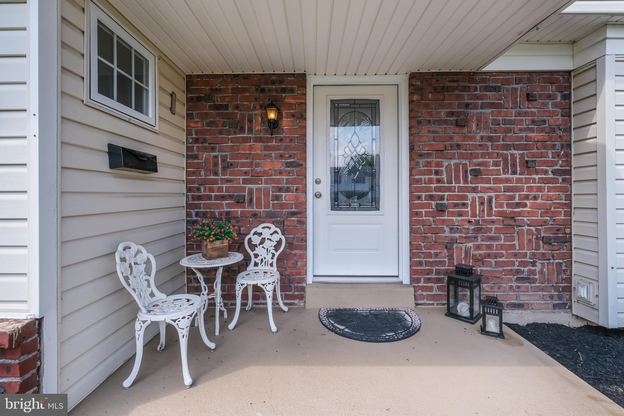 1036 Red Barn Road Warminster, PA 18974 - Photo 3 of 39 Gallery Image 3