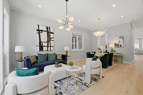 $2,475,000 | 4442 North Greenview Avenue, Chicago, IL 60640