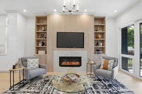 $2,475,000 | 4442 North Greenview Avenue, Chicago, IL 60640