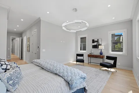 $2,475,000 | 4442 North Greenview Avenue, Chicago, IL 60640