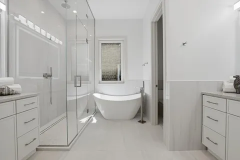 $2,475,000 | 4442 North Greenview Avenue, Chicago, IL 60640
