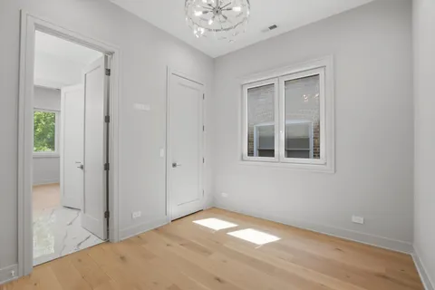 $2,475,000 | 4442 North Greenview Avenue, Chicago, IL 60640
