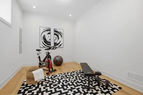 $2,475,000 | 4442 North Greenview Avenue, Chicago, IL 60640
