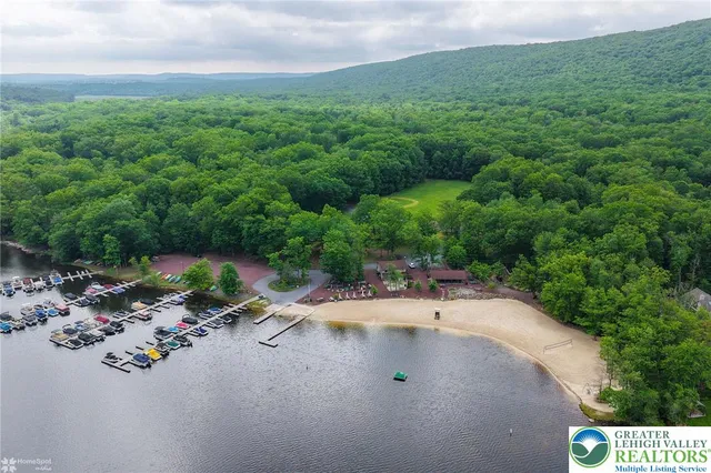 $95,000 | Lake Drive, Nesquehoning, PA 18240