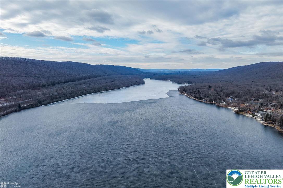 Lake Drive Nesquehoning, PA 18240 - Photo 4 of 33