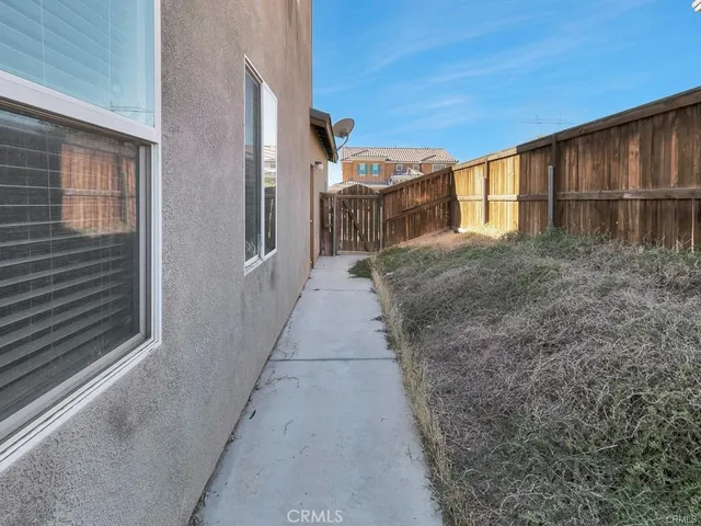 $498,999 | 15128 Colville Court, Victorville, CA 92394