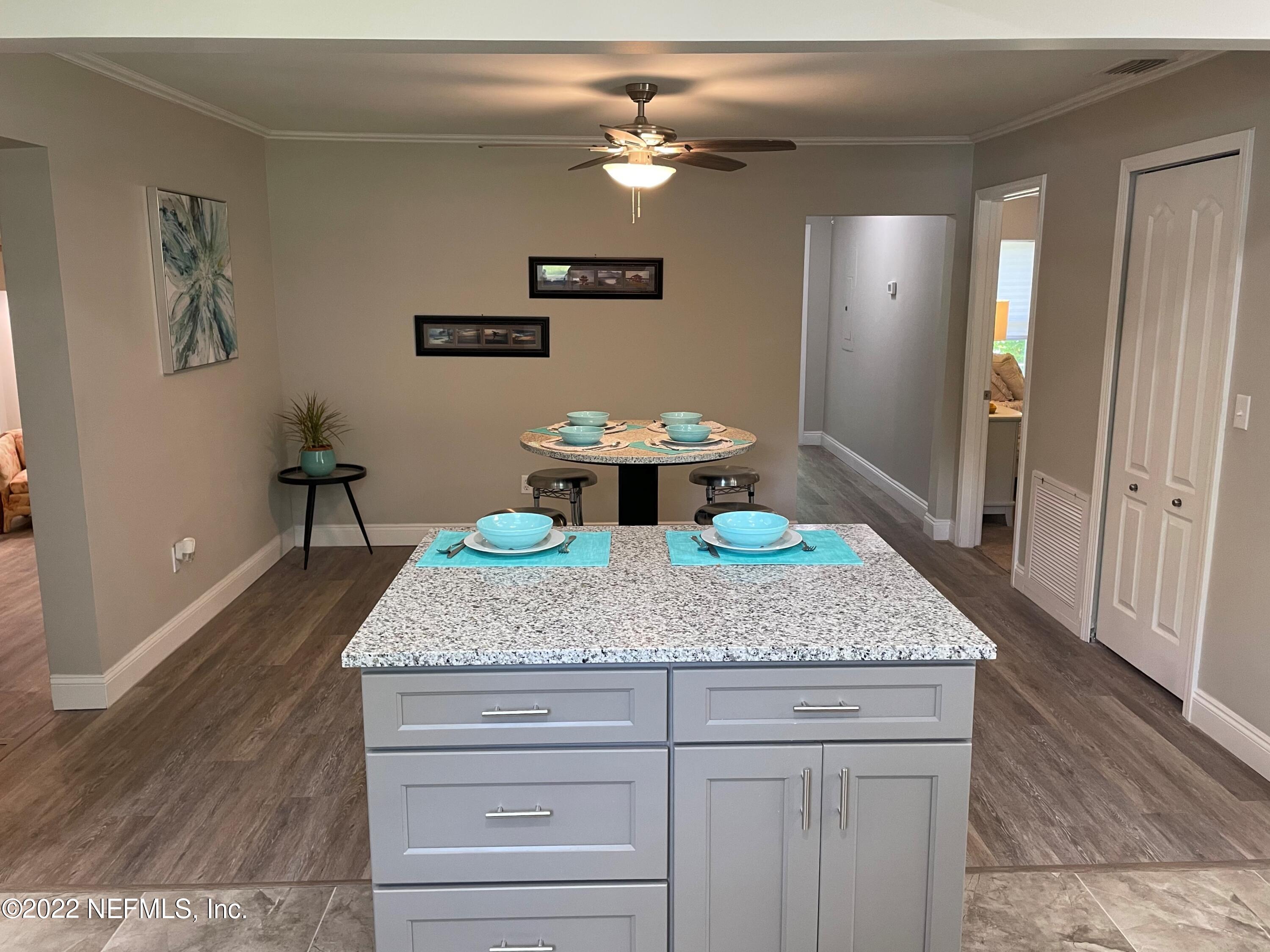 927 Revels Road Jacksonville, FL 32205 - Photo 7 of 33 Island and Dining